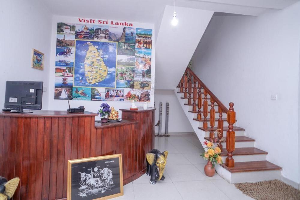 Hotel White Baby Hikkaduwa Exterior foto